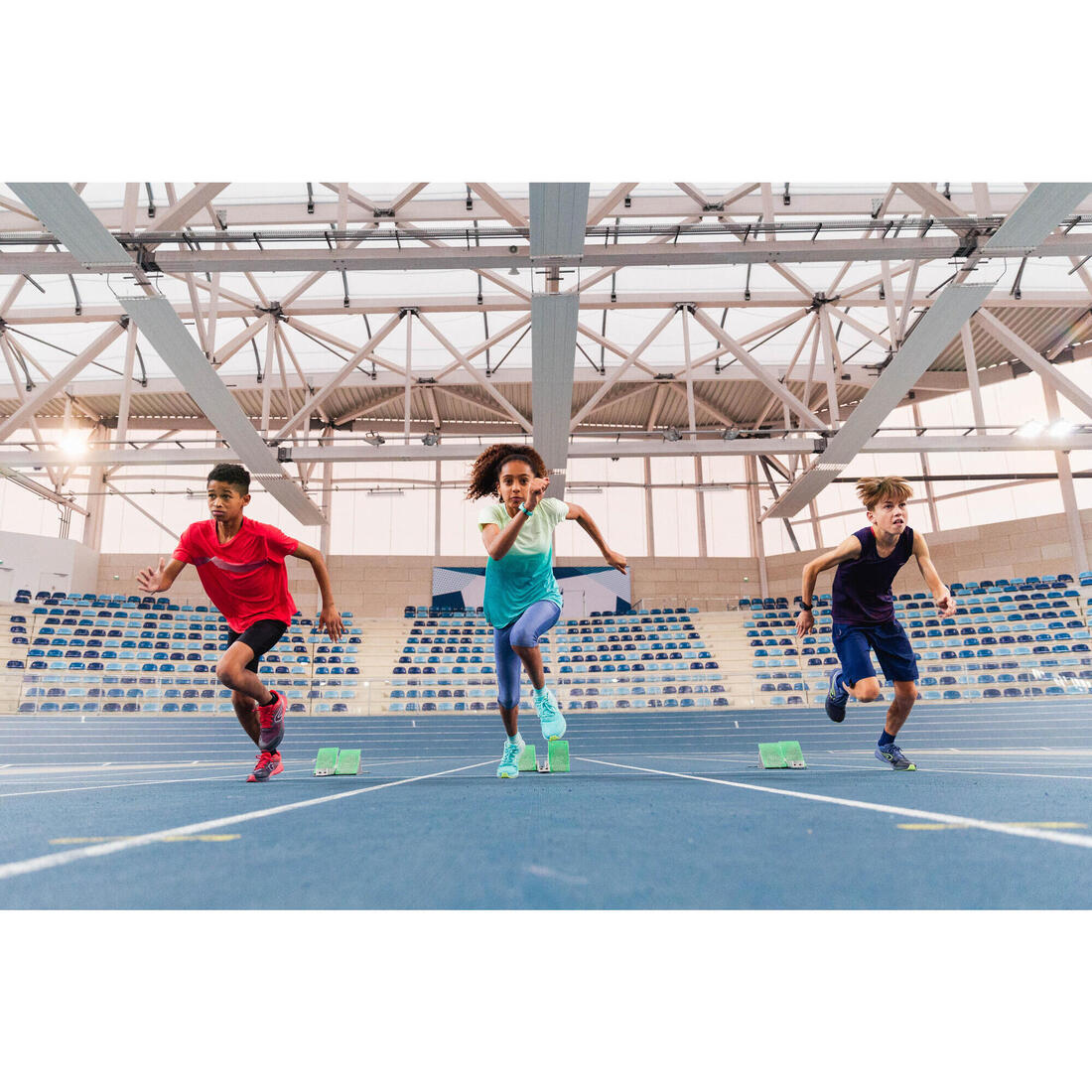Débardeur running - athlétisme respirant garçon KIPRUN CARE bleu et rouge