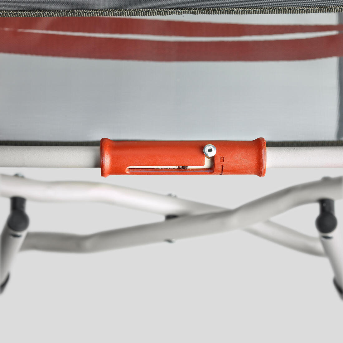 Chaise de camping pliante avec accoudoir