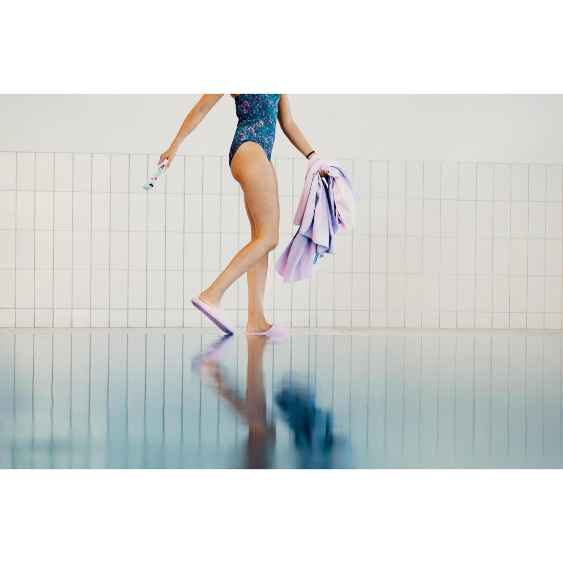 Claquettes de piscine, Style 500 beige grisé