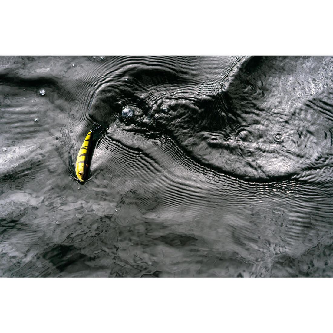 POISSON NAGEUR STICKBAIT WXM STK 100 F FIRETIGER