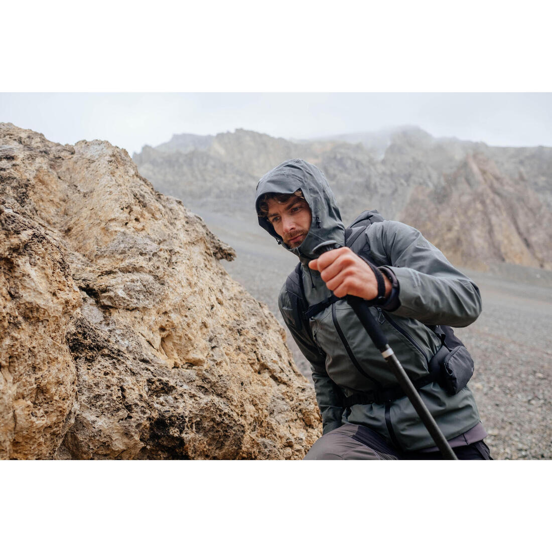 Veste légère imperméable de randonnée - mh500 - homme