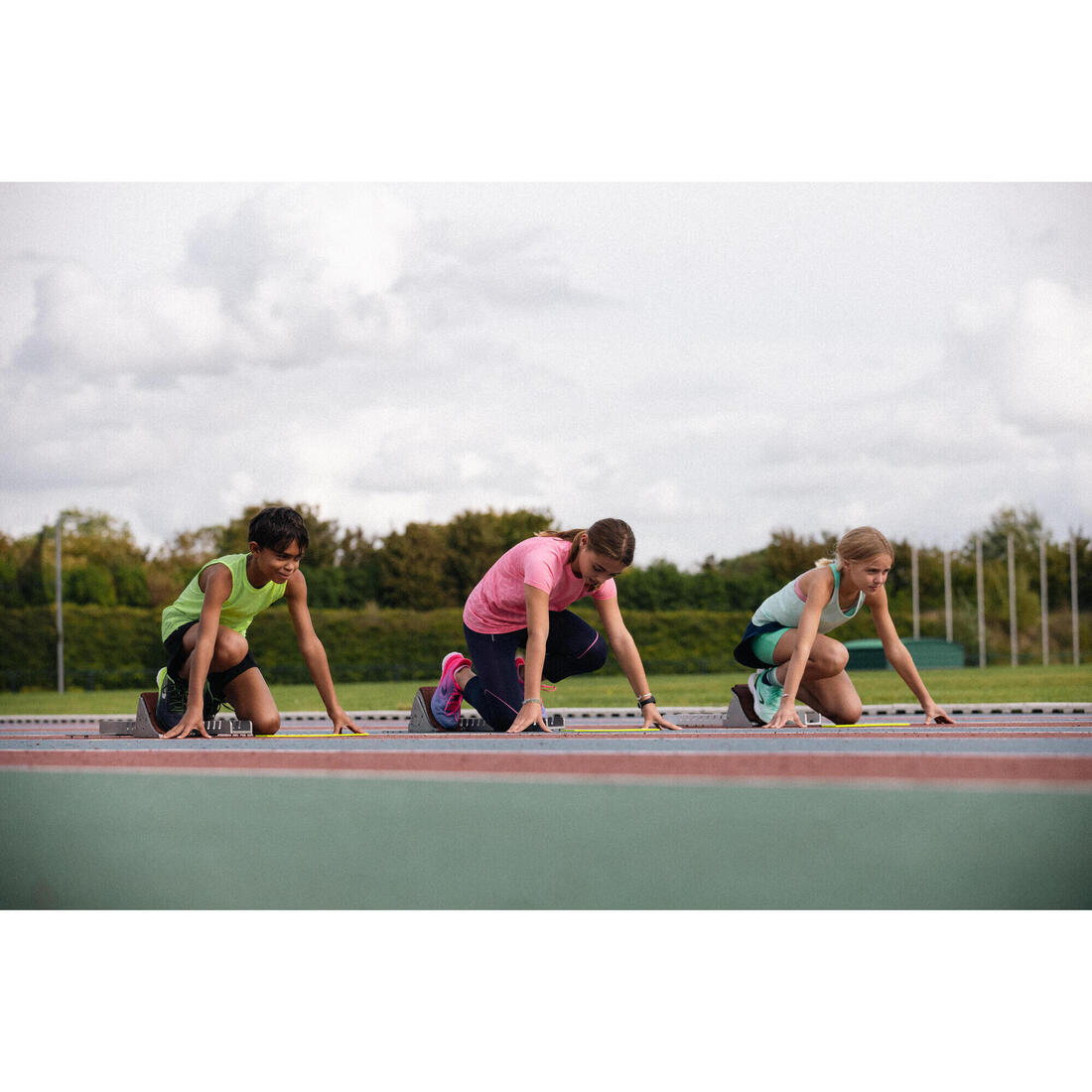Débardeur de running sans couture Fille - KIPRUN 900 light vert
