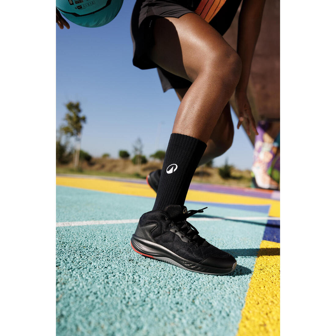 Chaussure de basketball ESSENTIAL 100 ADULTE - noir