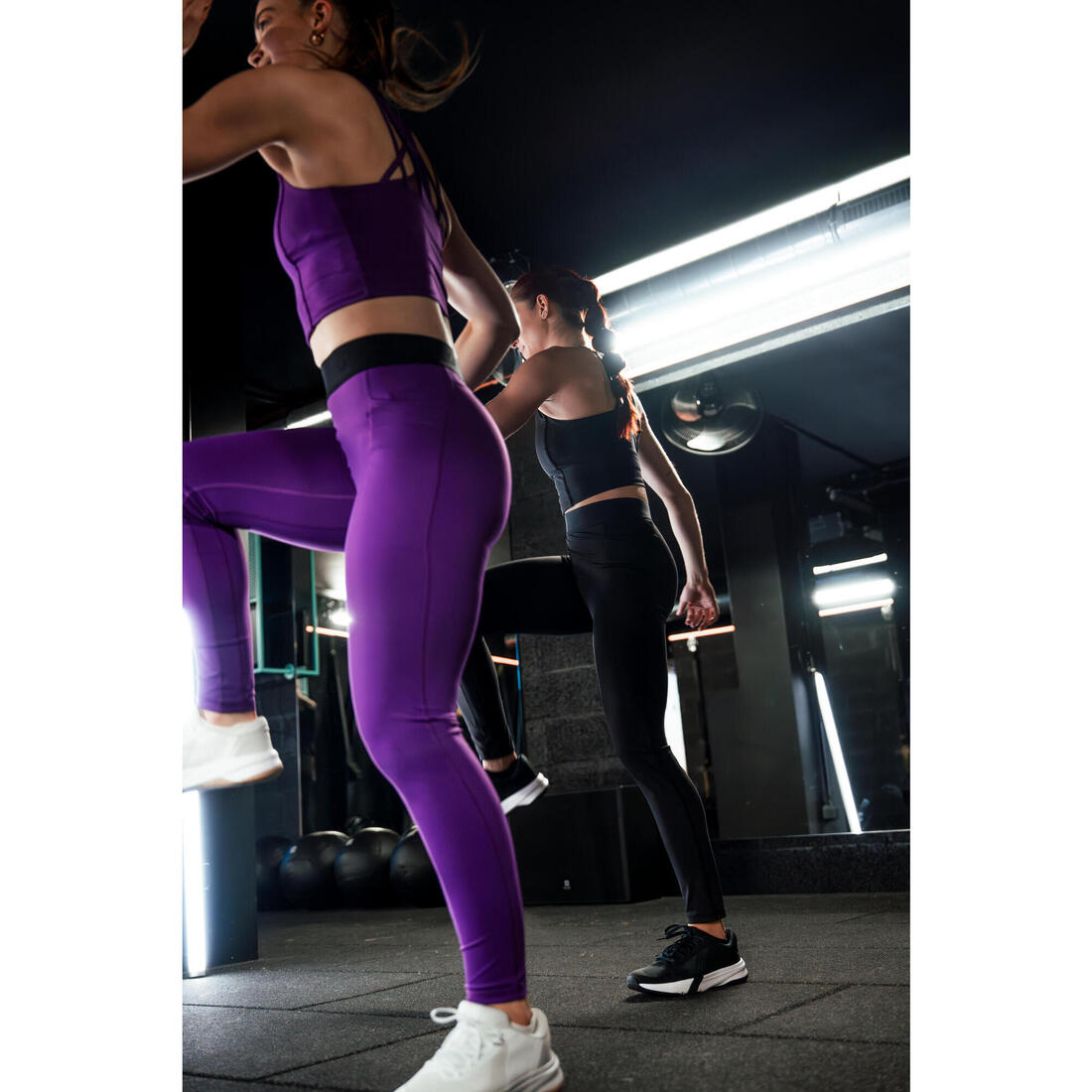 Débardeur de fitness crop-top moulant femme