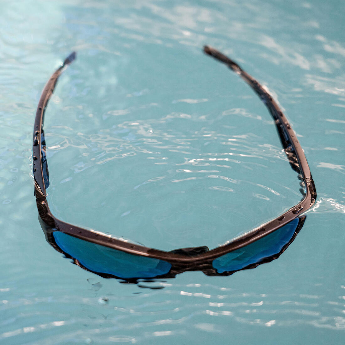 Lunettes de soleil polarisées flottantes voile adulte 500 taille M noir