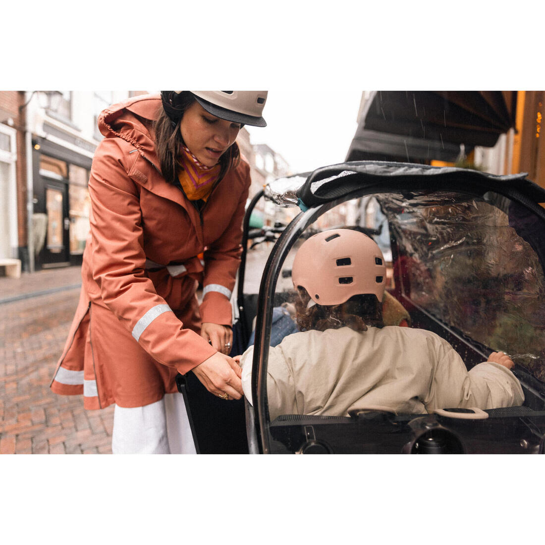 Trench femme imperméable avec capuche - vélo ville