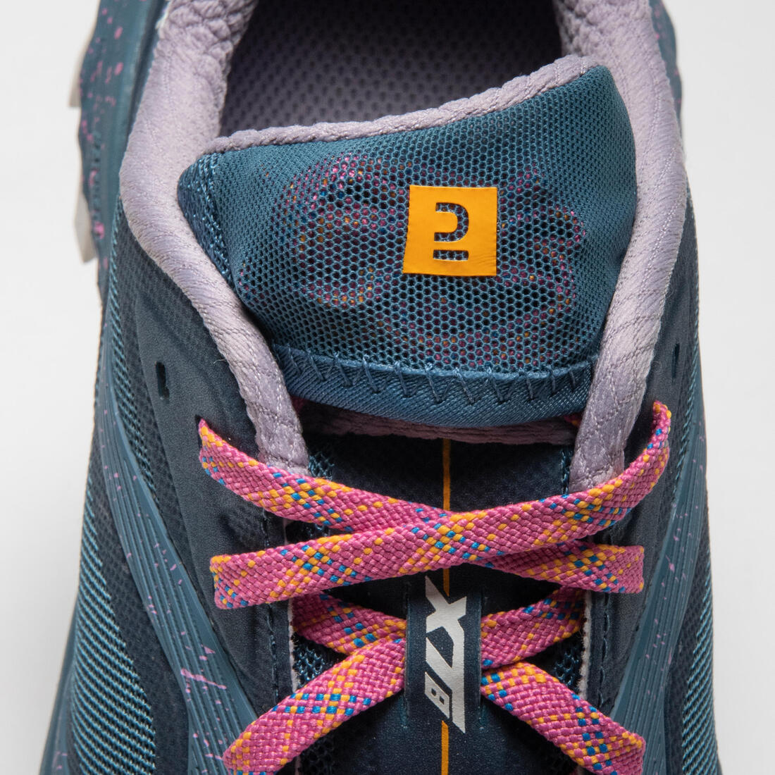 Chaussures de Trail Running Femme, Kiprun XT8 Vert Jaune