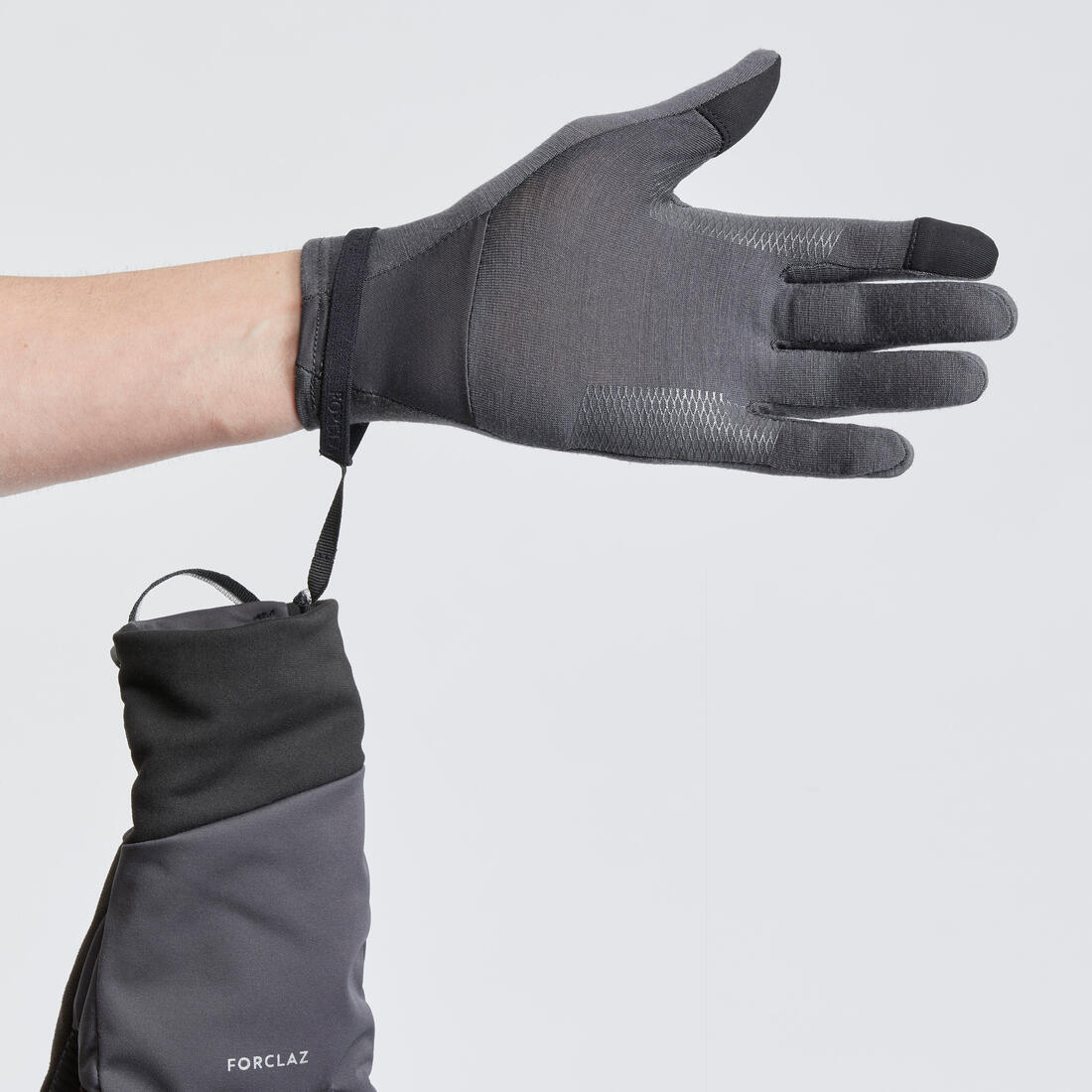 Gants tactiles coupe-vent de trekking adulte, MT900 gris