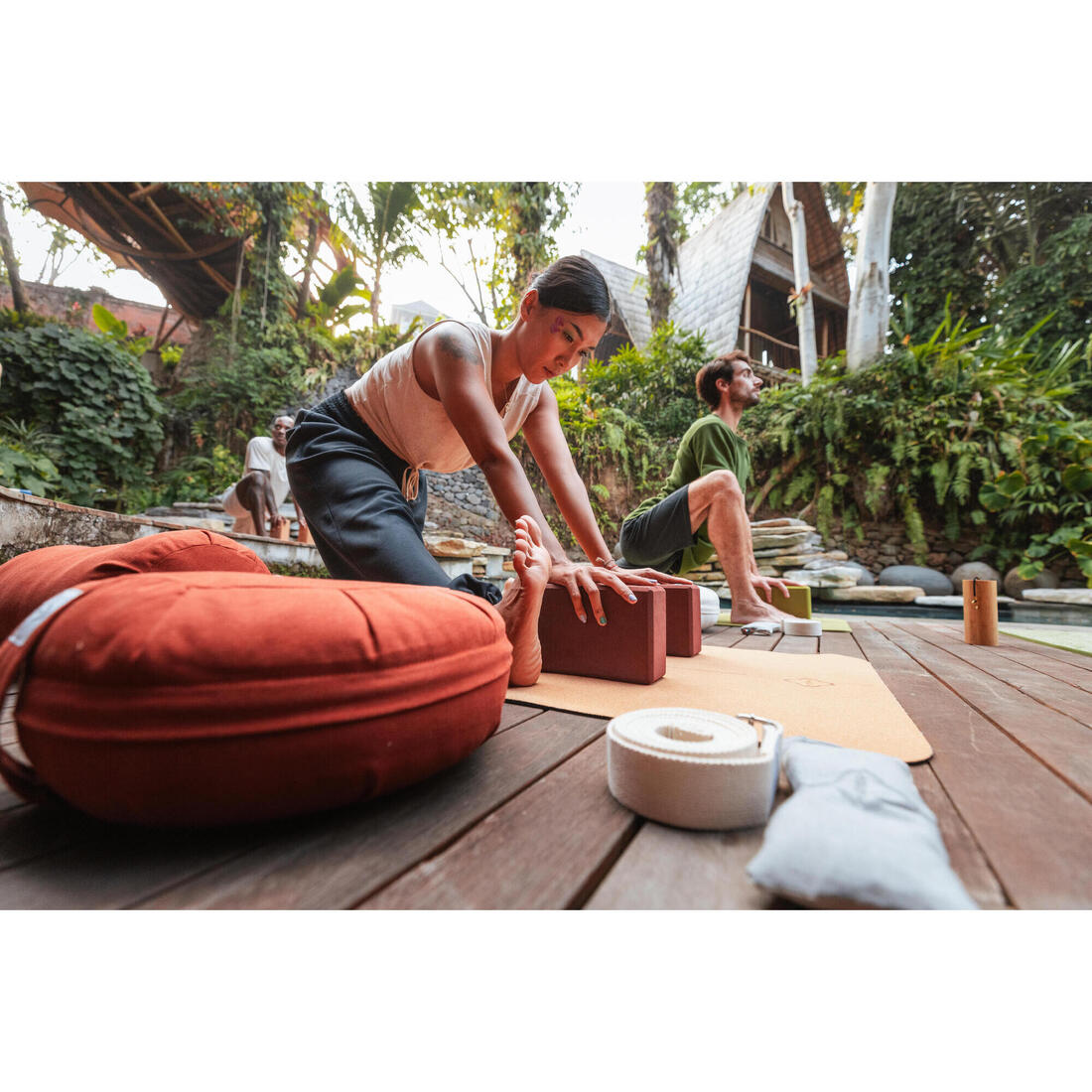Zafu coussin rond de yoga et méditation, gris chine