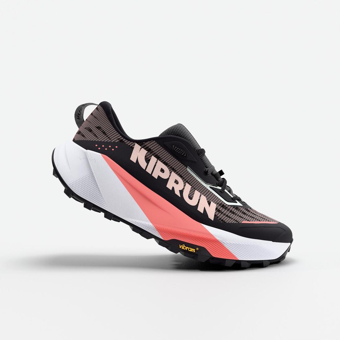 Chaussures de running trail femme, Kiprun kipsummit max gris et