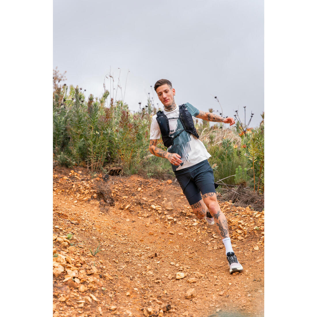 T-shirt de running longue distance homme - kiprun run 900 ultra