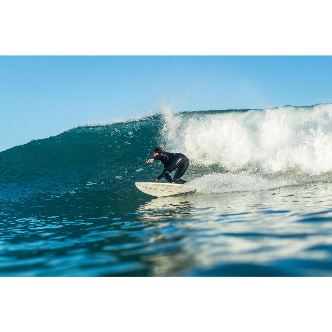 SHORTBOARD 900 6'1" 33 L . Livrée avec 3 ailerons FCS2