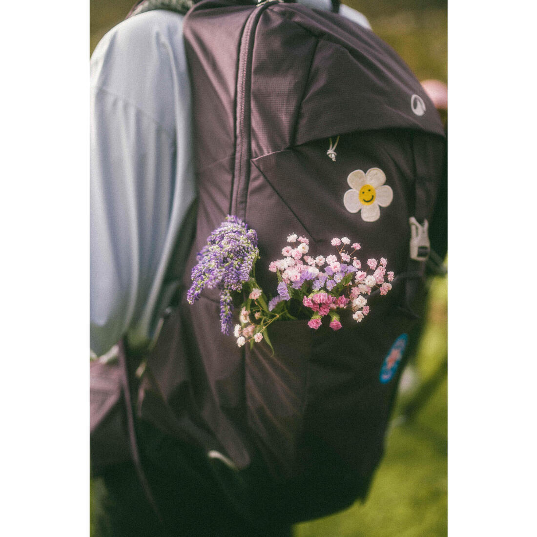 Sac à dos de randonnée ventilé 25L, MH500 khaki