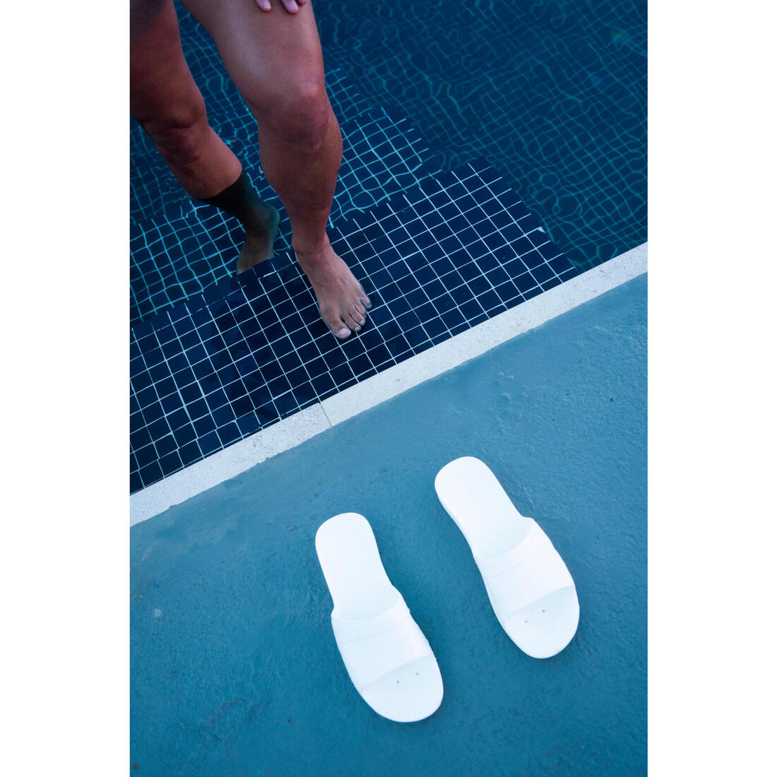 SANDALE CLAQUETTE PISCINE HOMME 100 PLUS BLANCHE