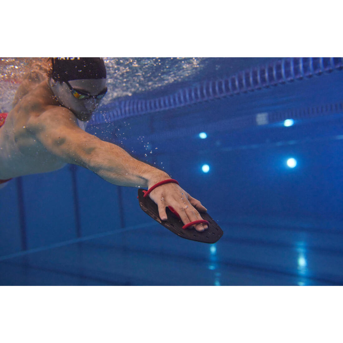 PLAQUETTES DE NATATION 900 XL NOIR ROUGE