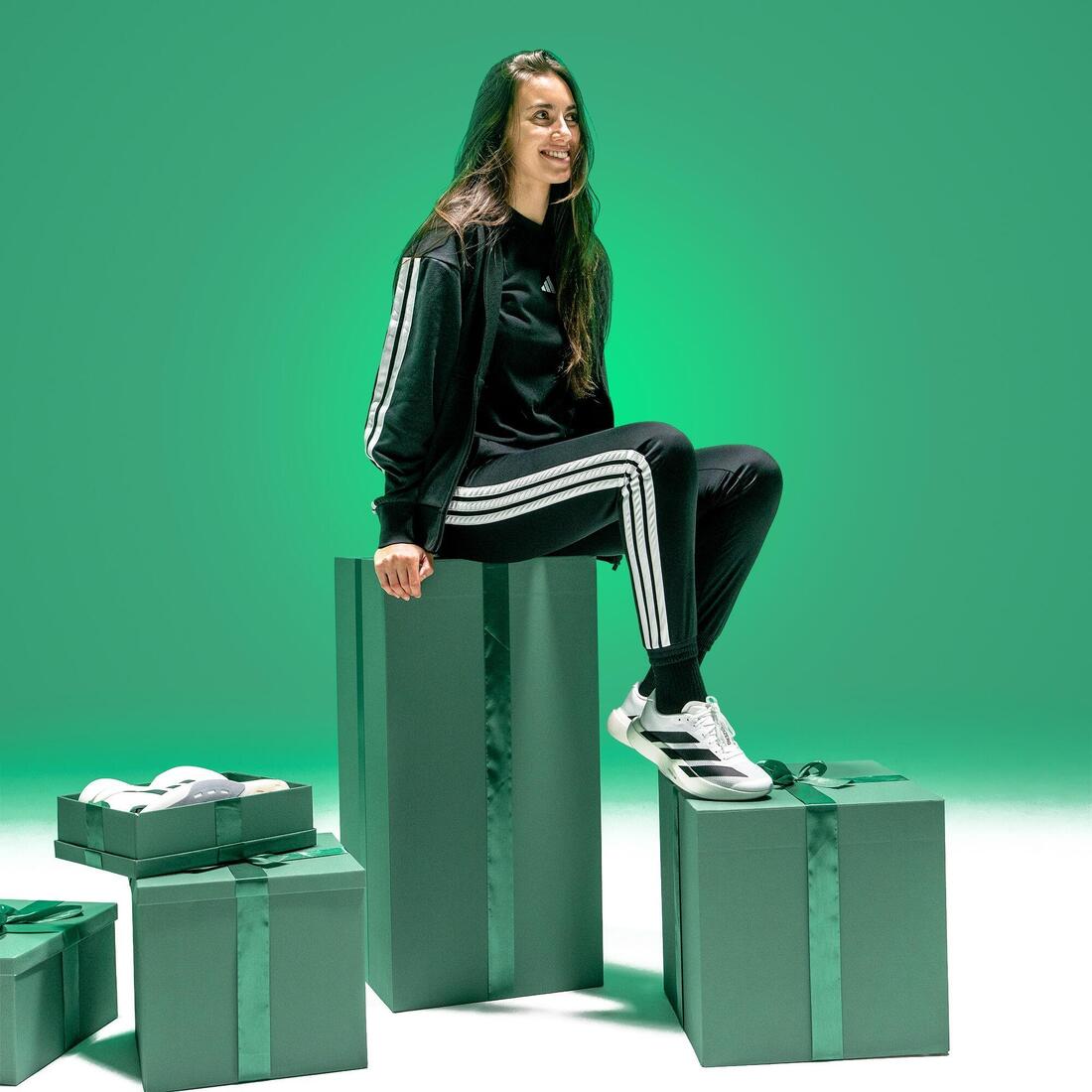 Chaussures running femme, adidas Adizero Evo SL noires et blanches