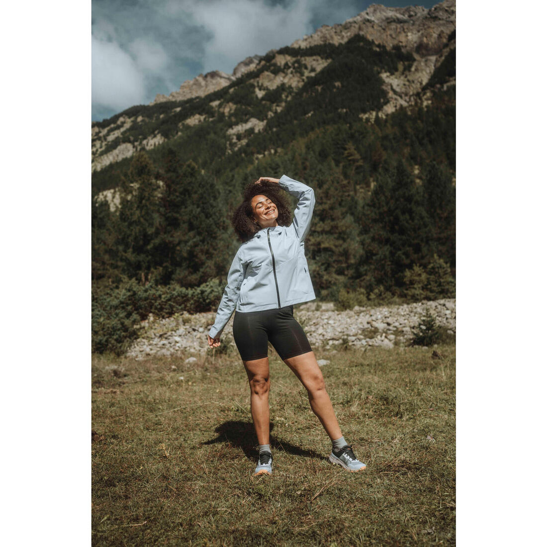 Veste de randonnée imperméable femme, MH100