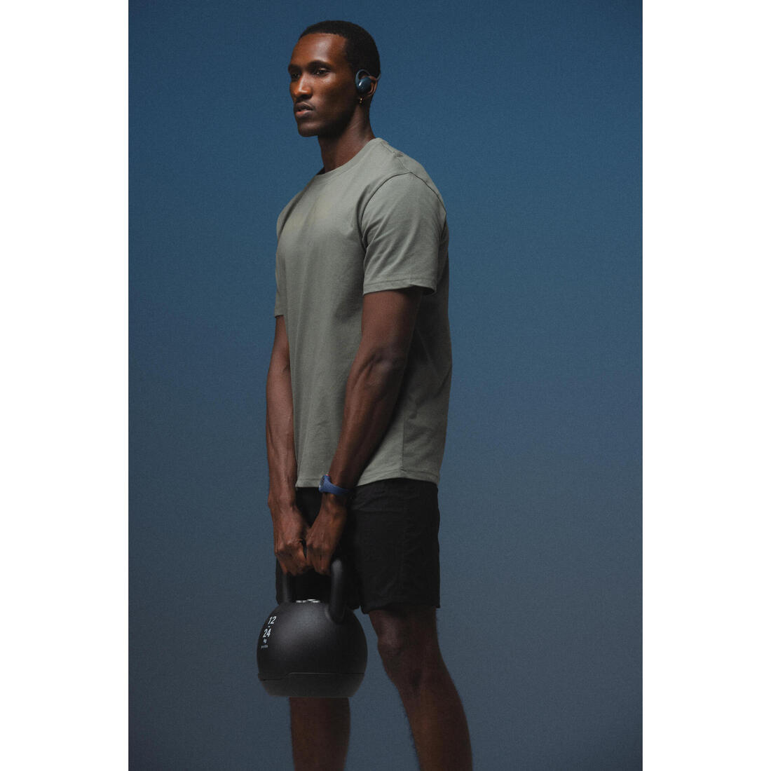 T-shirt fitness homme col rond manches courtes