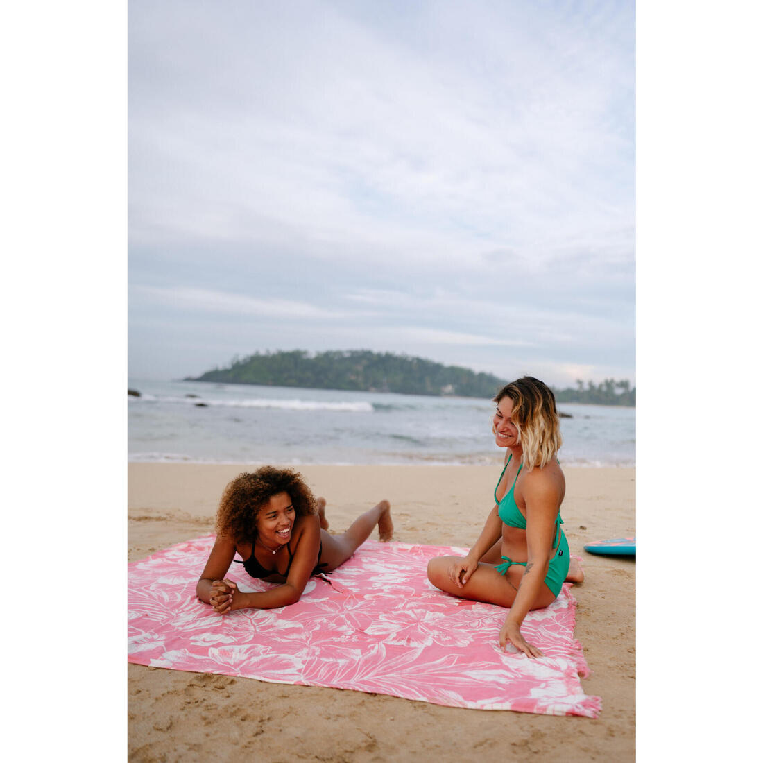 HAUT DE MAILLOT DE BAIN FEMME TRIANGLE COULISSANT MAE CORAIL FLUO