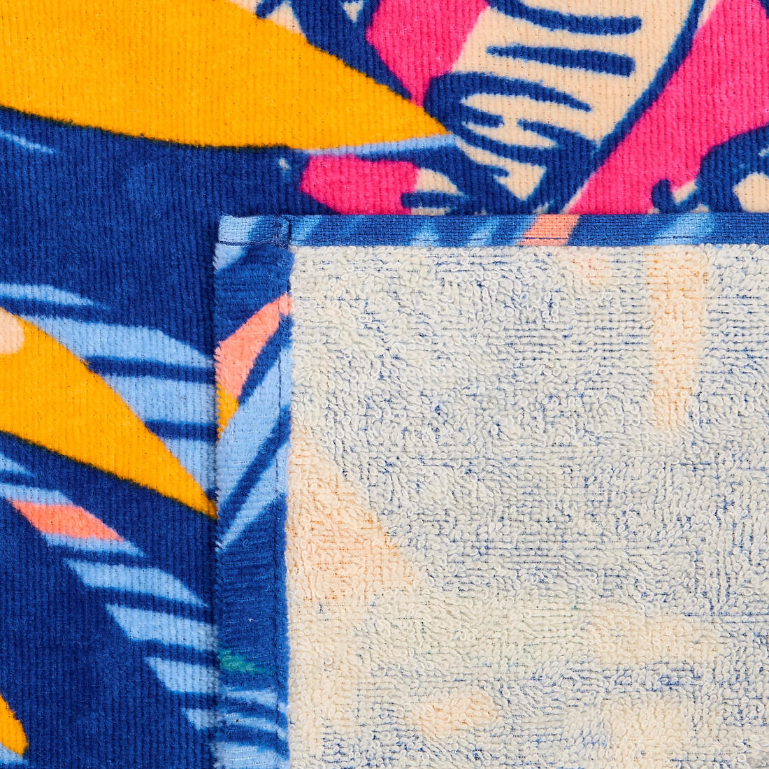 Serviette l print bora 145x85 cm
