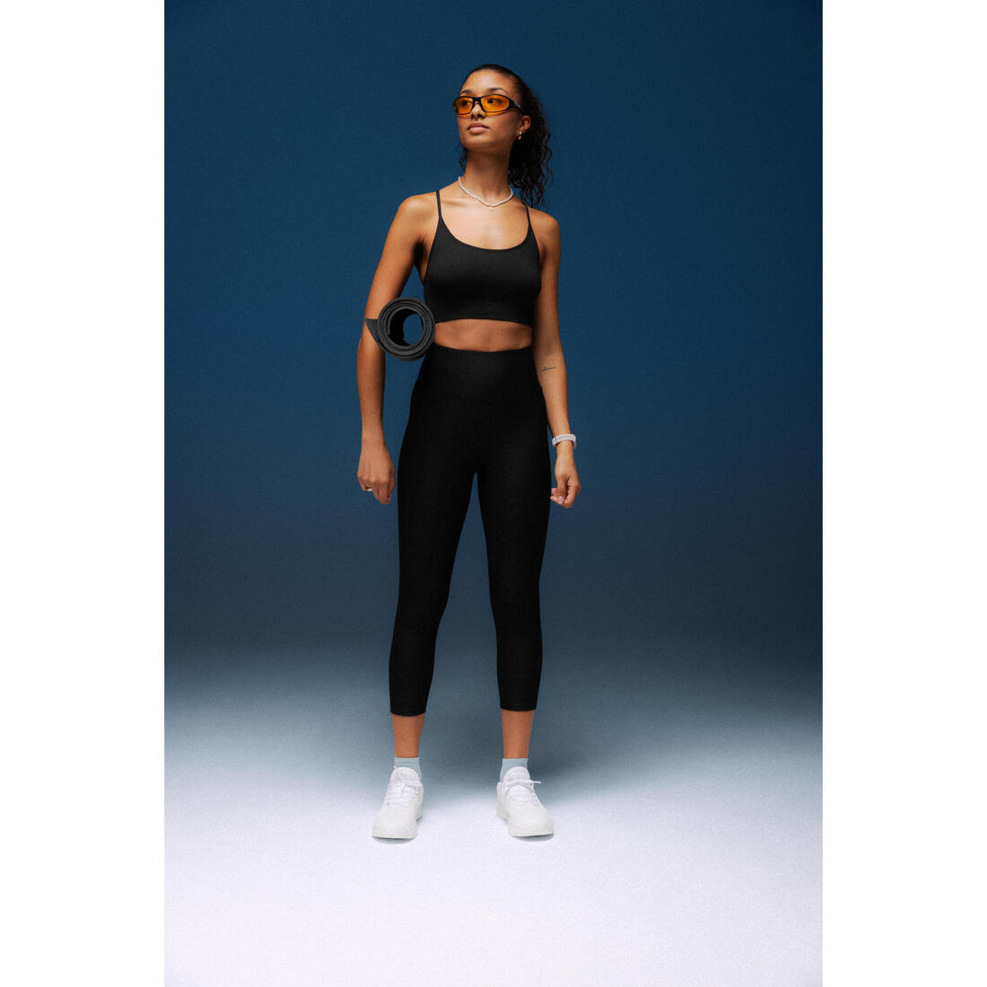 Legging de sport court et extensible femme, noir