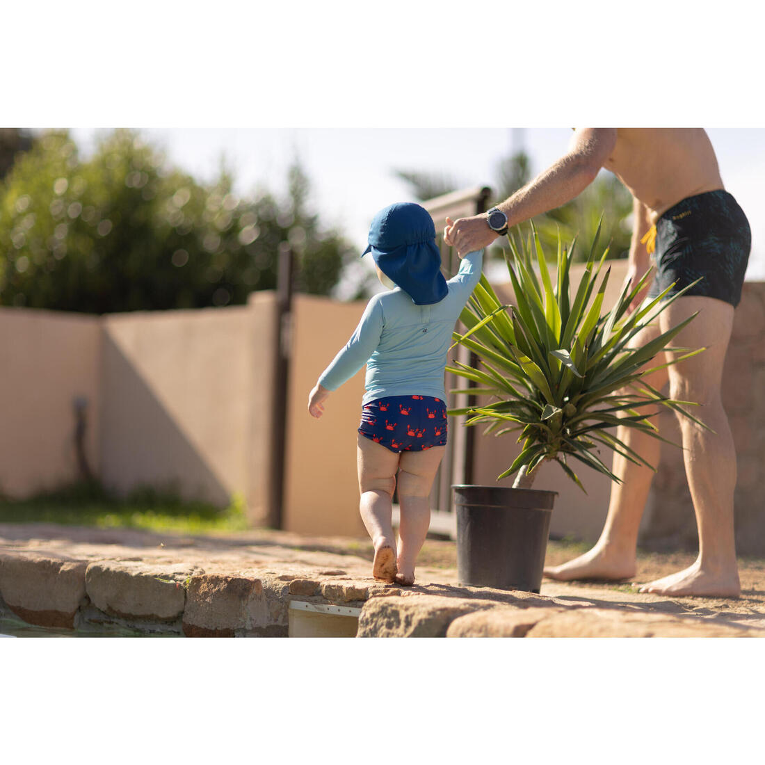 Boxer de bain bébé / enfant bleu imprimé crabes
