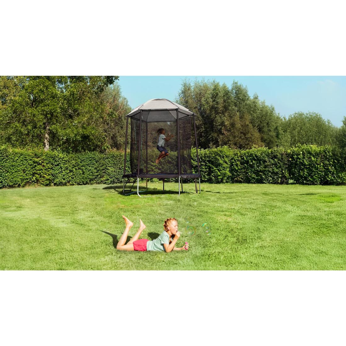 Dôme de protection soleil et pluie pour trampoline 240