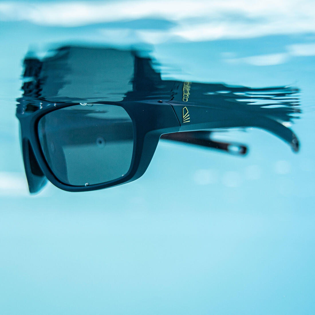 Lunettes de soleil polarisées flottantes voile adulte 500 taille M noir