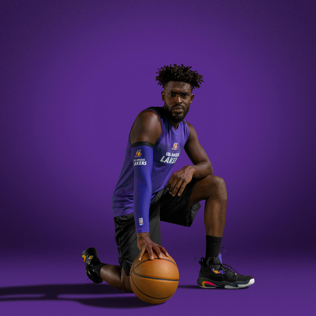 Sous-maillot basketball nba los angeles lakers sans manche adulte - ut500 noir