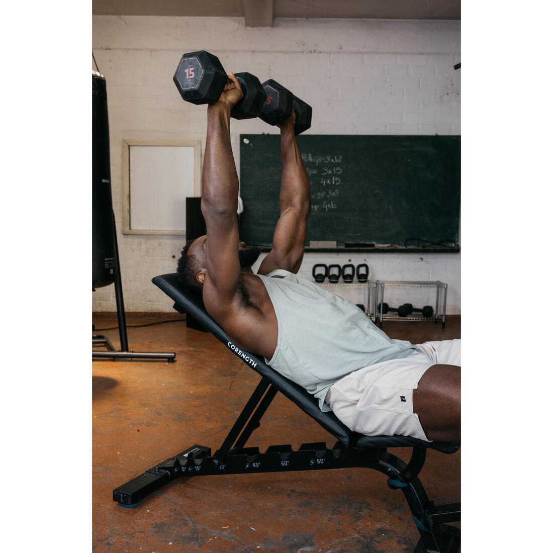 Haltère cross training et musculation 15 kg, conçue à partir de fonte recyclée