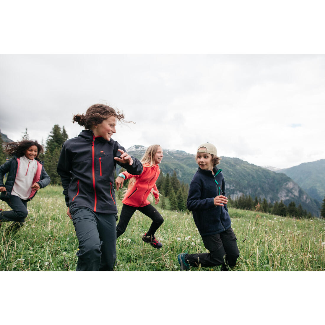 Veste softshell de randonnée enfant 7-15 ans, MH900 noir