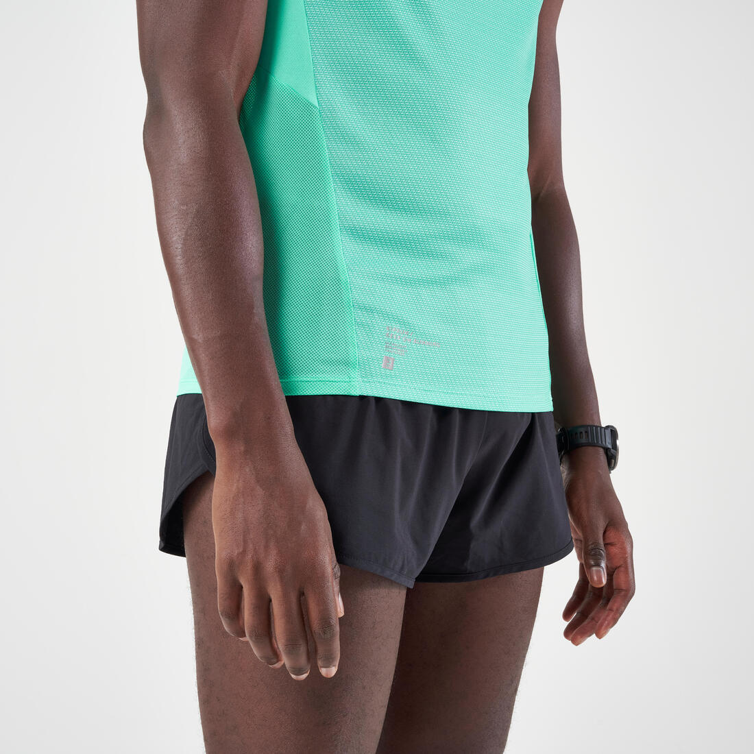 DEBARDEUR RUNNING HOMME RESPIRANT KIPRUN LIGHT