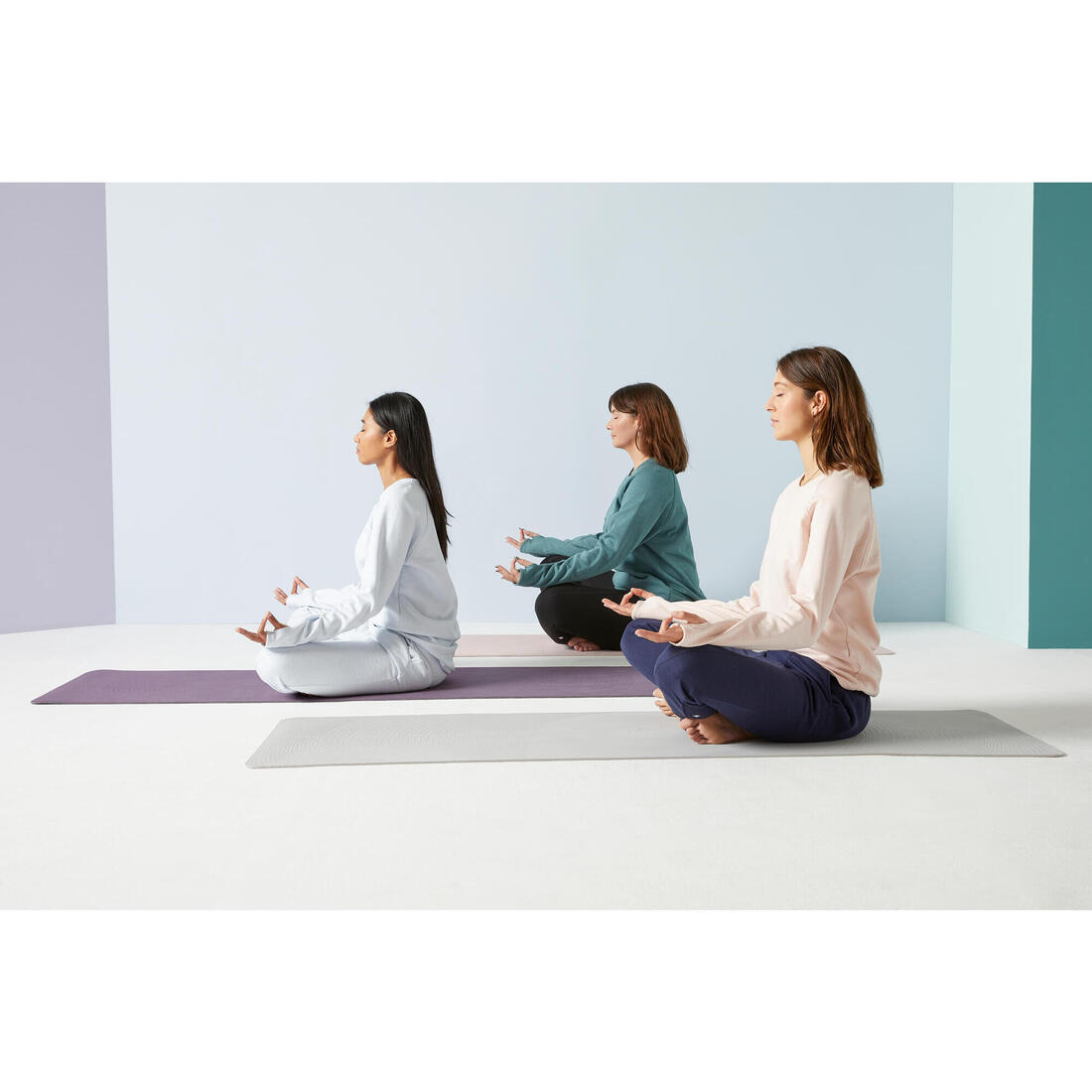 SWEAT F YOGA EASY