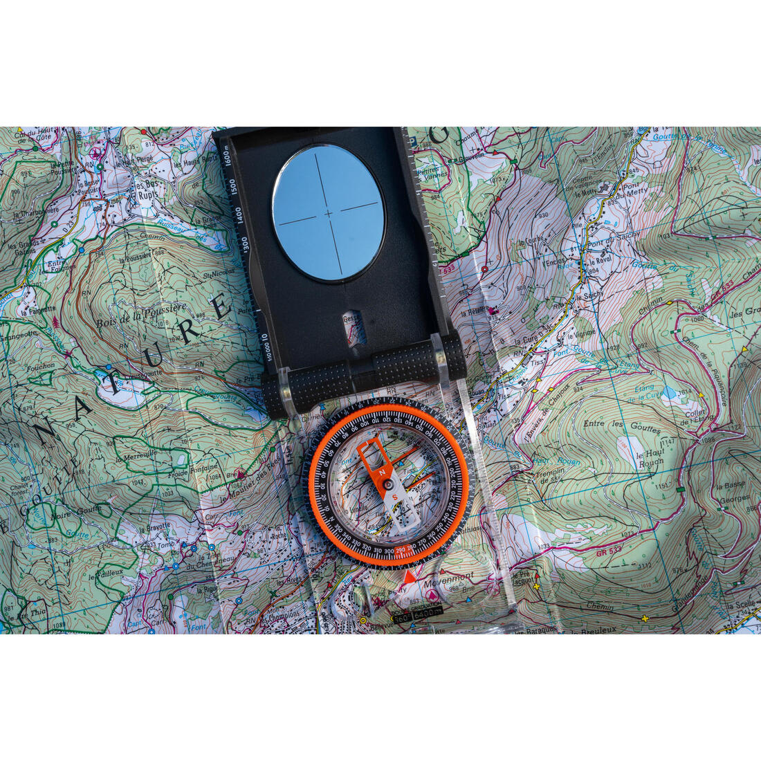 Boussole à miroir de visée en degrés et millièmes Explorer 900