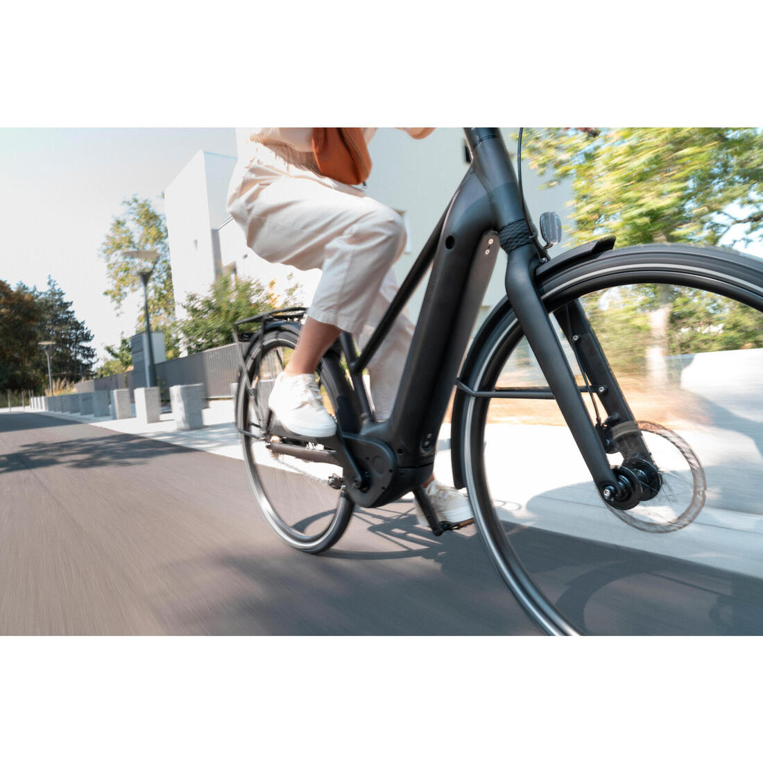 Velo ville electrique a moteur automatique owuru cadre bas ld 920 e