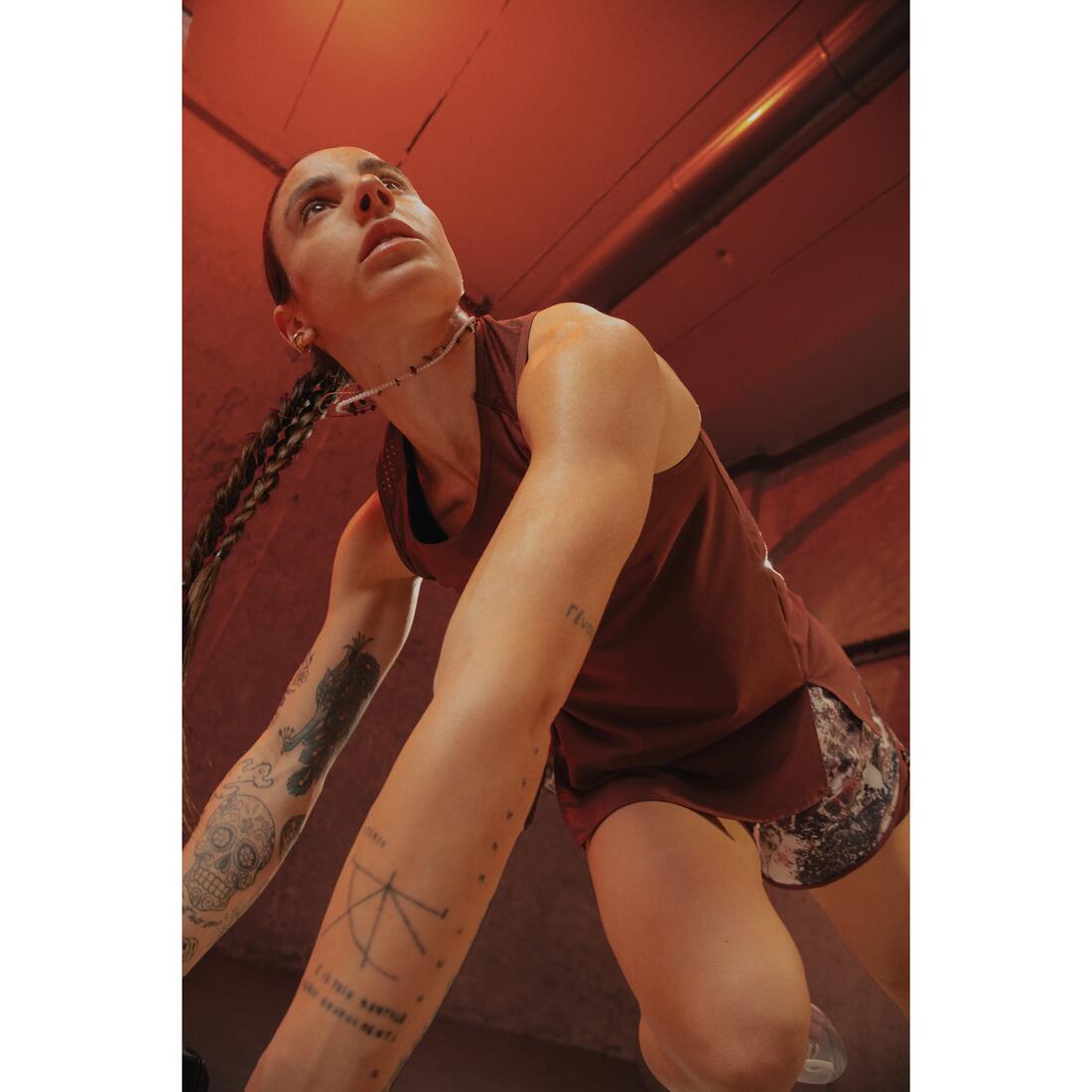 Débardeur de sport fluide et respirant femme