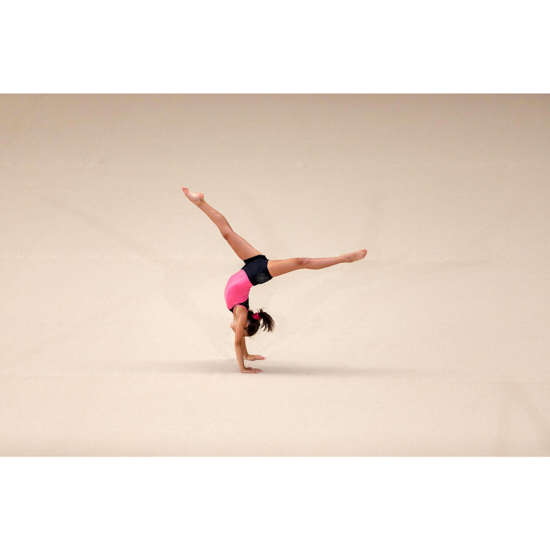 Short noir strass 900 Gymnastique Artistique Féminine