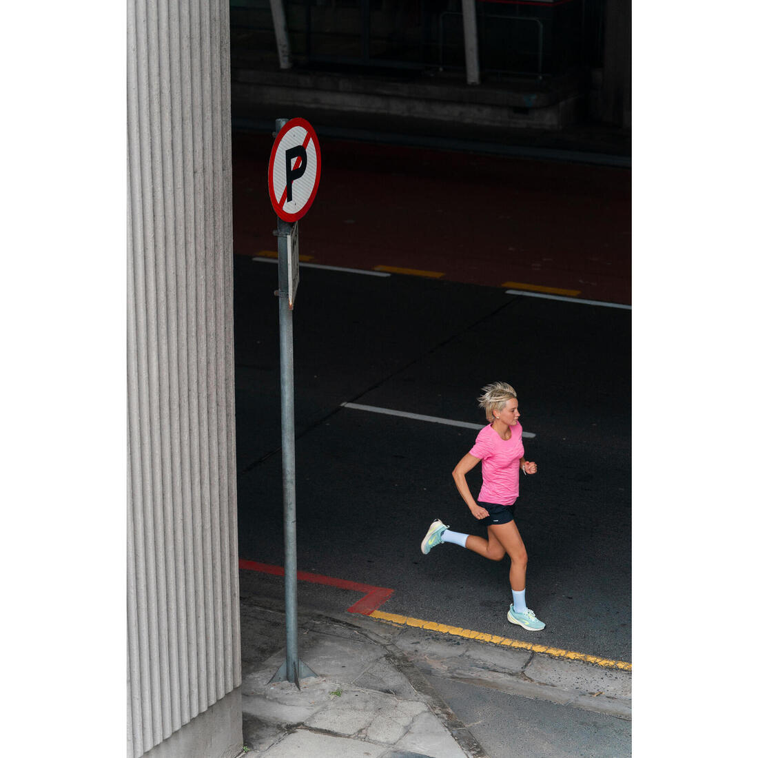 T-shirt running & trail sans couture femme - kiprun run 500 confort