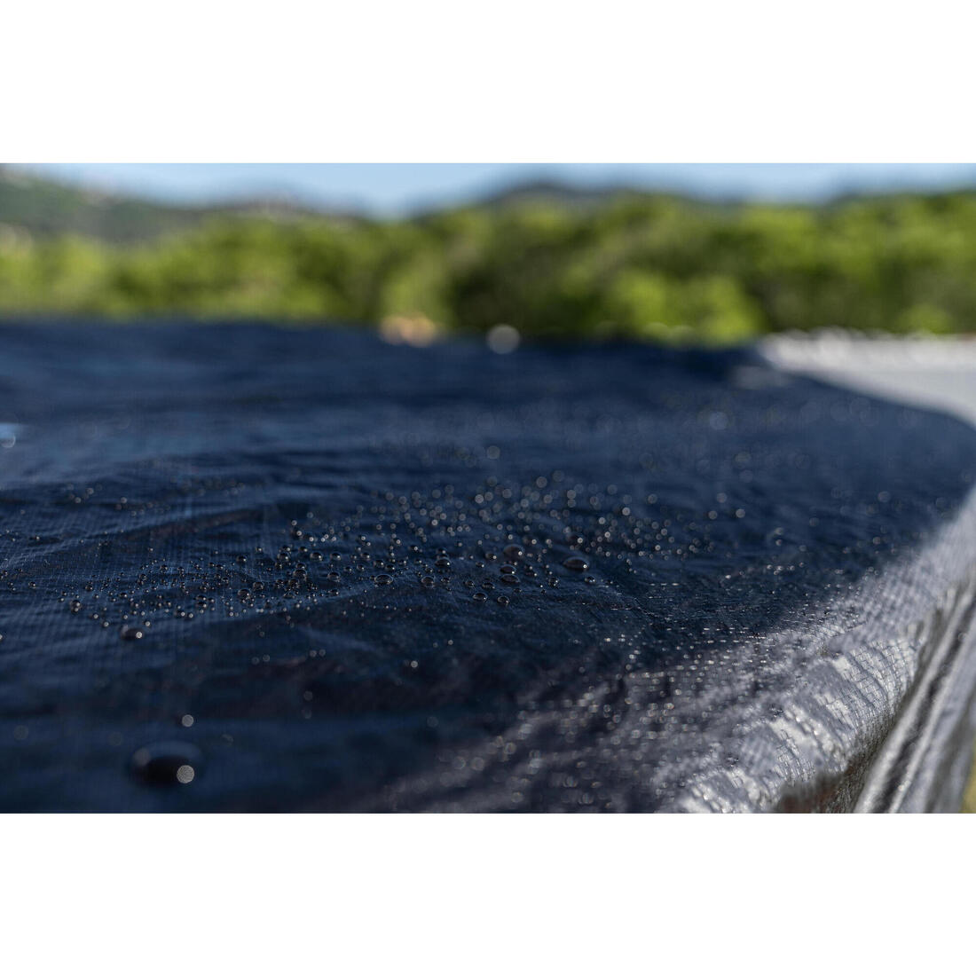 Bâche de protection pour trampoline 240