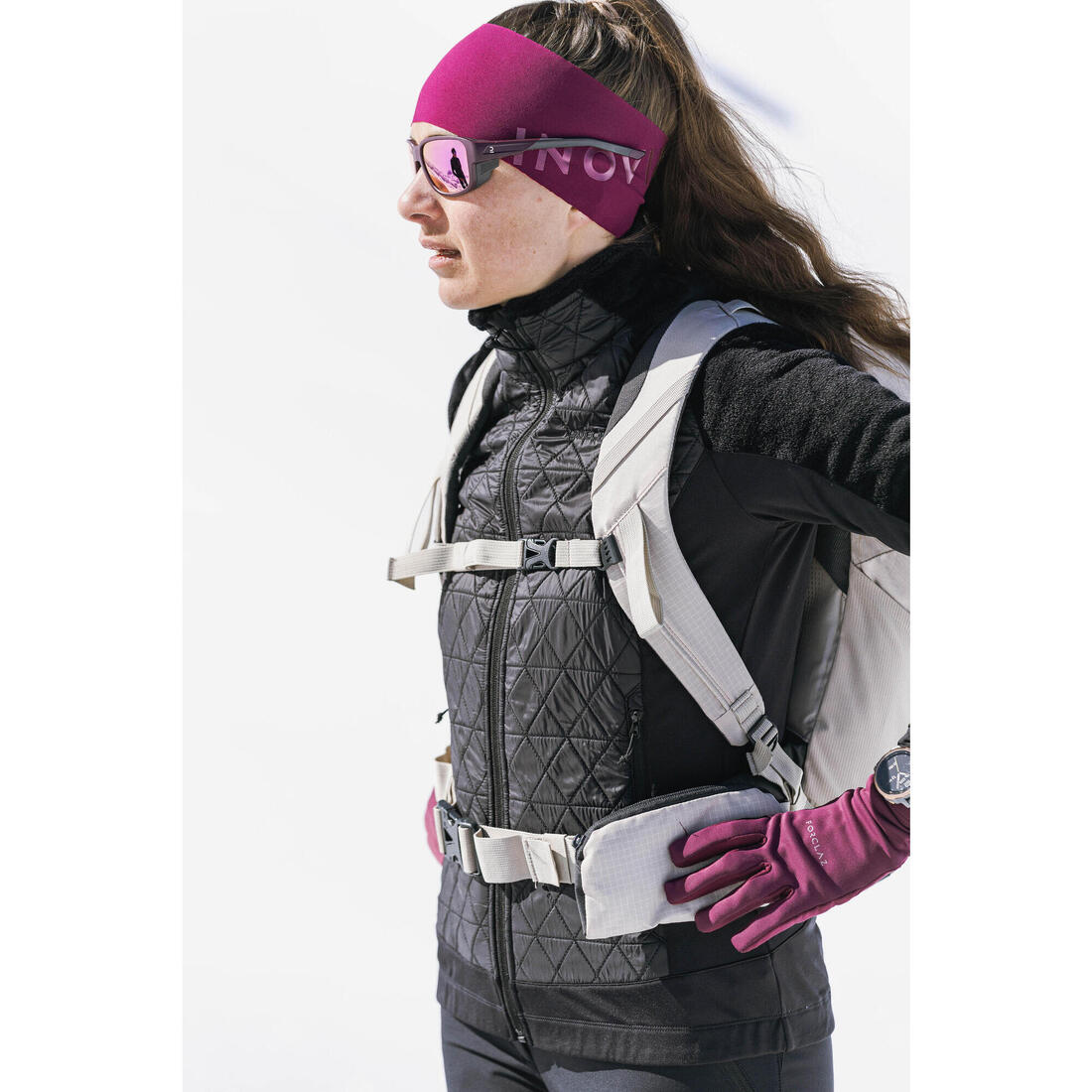 Polaire de randonnée hybride chaude femme, MH900 Mountain noir