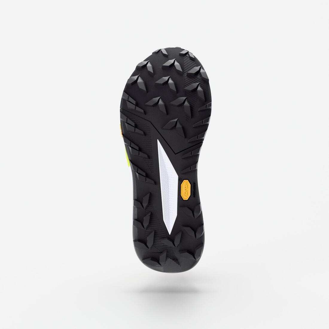 Chaussures de running trail femme, Kiprun kipsummit max gris et