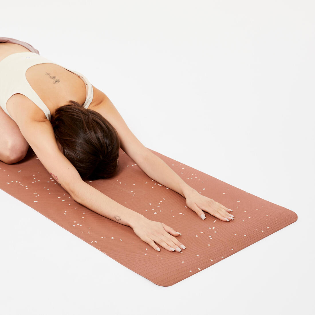 Tapis de yoga doux adhérence et confort 5 mm
