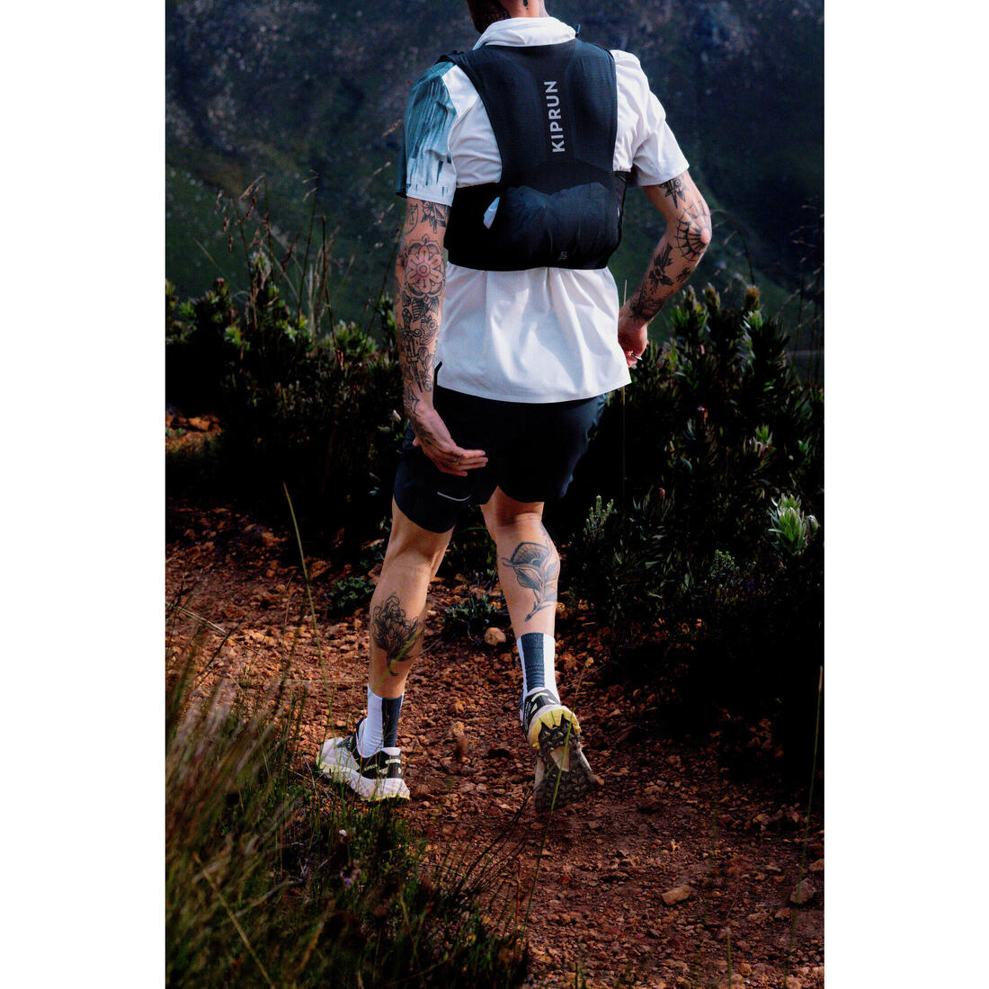 T-shirt de running longue distance homme - kiprun run 900 ultra