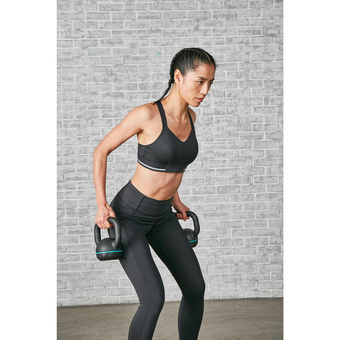 Kettlebell en fonte et base caoutchouc - 6 kg