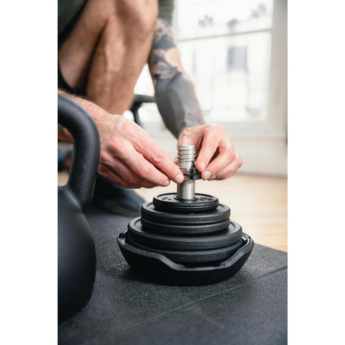 Kettlebell ajustable 12-24kg, base de 12kg, poids additionnels vendus séparément