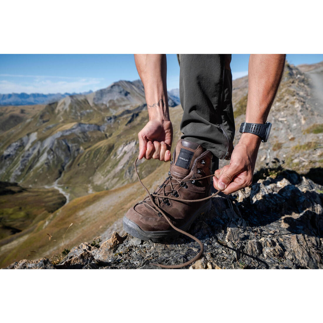 CHAUSSURES TREKKING CUIR IMPERMÉABLES - MT500 - HOMME HAUTE