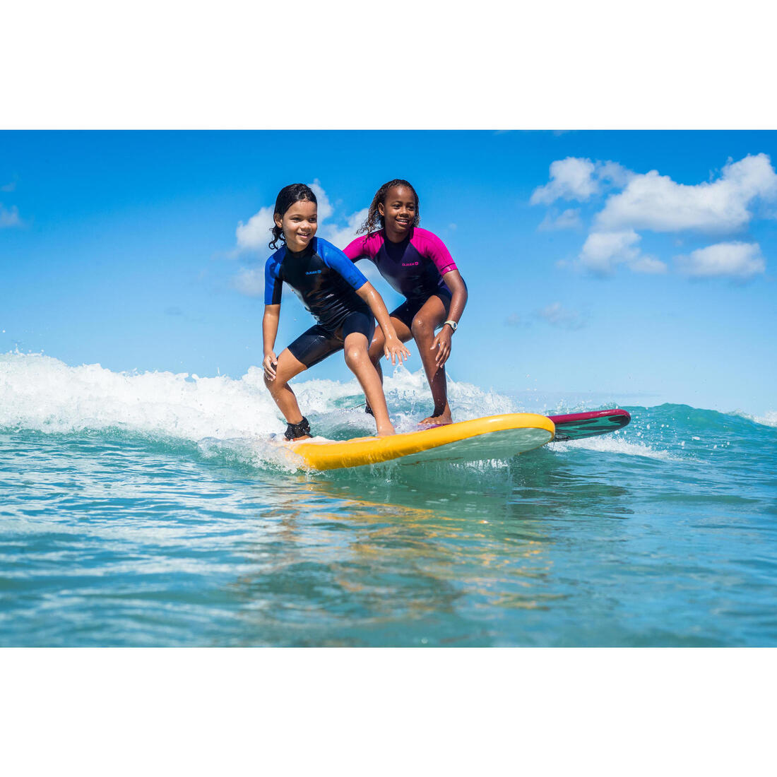 SURF MOUSSE 100 6'8" livrée avec un leash et 3 ailerons .
