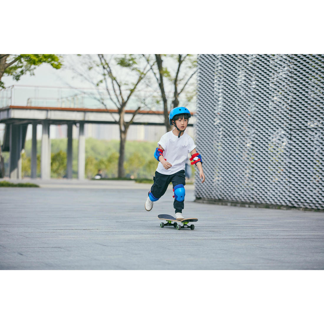 SKATE ENFANT MID500 WOLF VERT 8 A 12 ANS