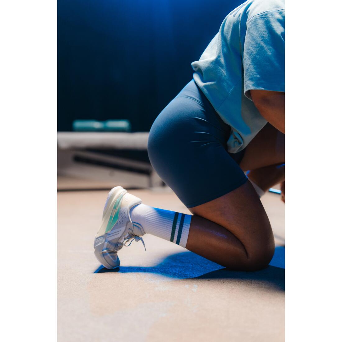 Short de musculation froncé femme