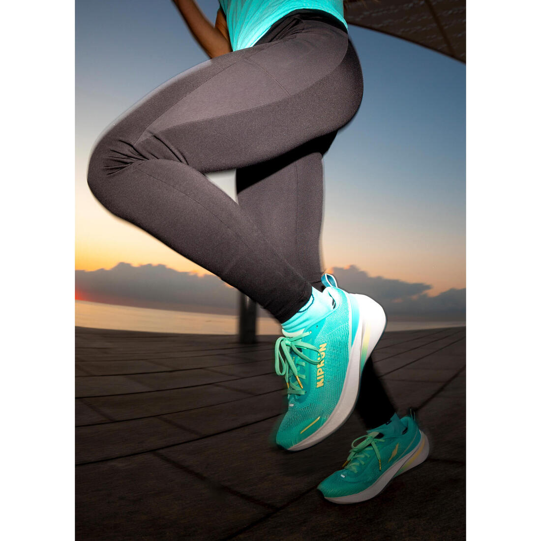 Chaussures de Running Femme, Kiprun Kipcore blanche